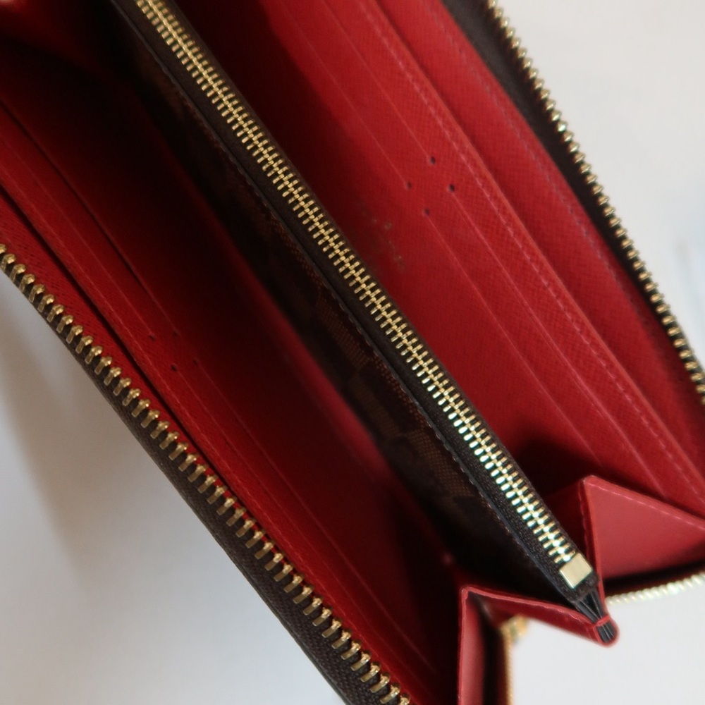 Louis Vuitton Clémence Wallet - Picture 3 of 8